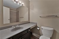 3012 Ivy Hill Circle, Cortland, OH 44410