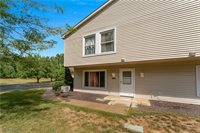 3012 Ivy Hill Circle, Cortland, OH 44410