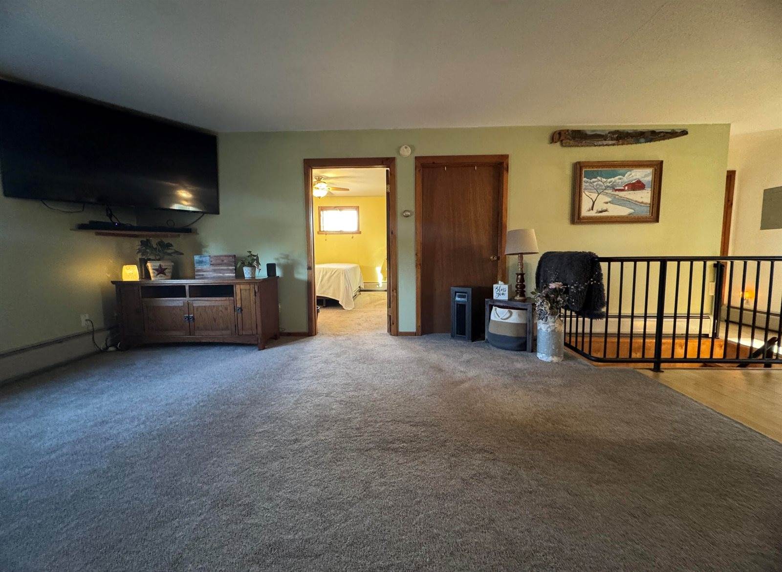 9 Main Street, Corinth, ME 04427