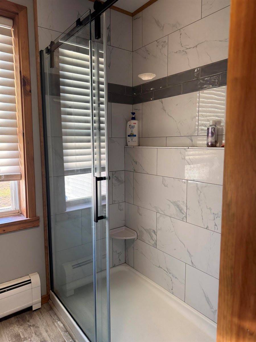 9 Main Street, Corinth, ME 04427