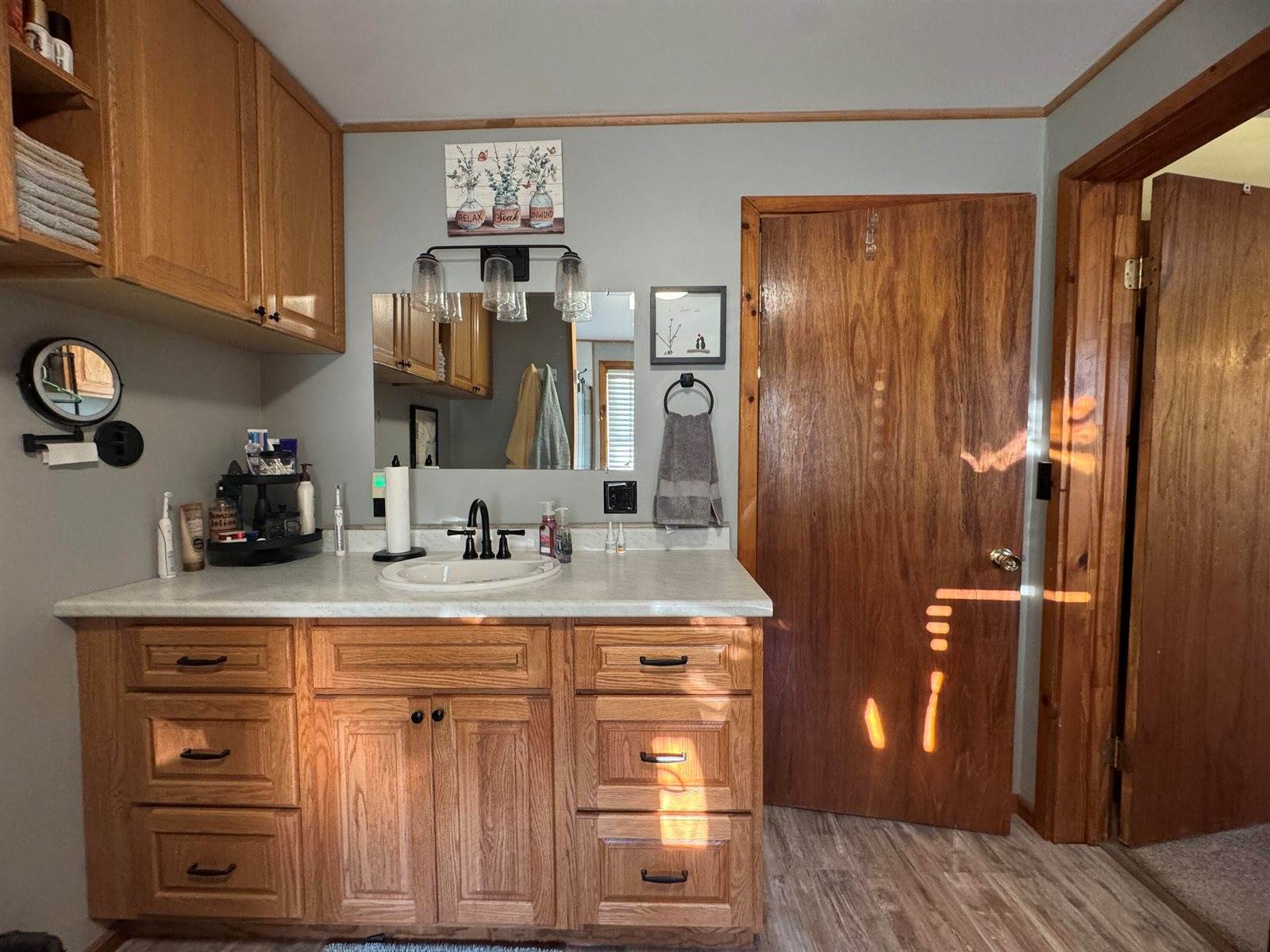 9 Main Street, Corinth, ME 04427