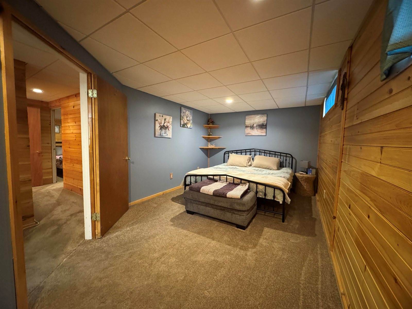 9 Main Street, Corinth, ME 04427