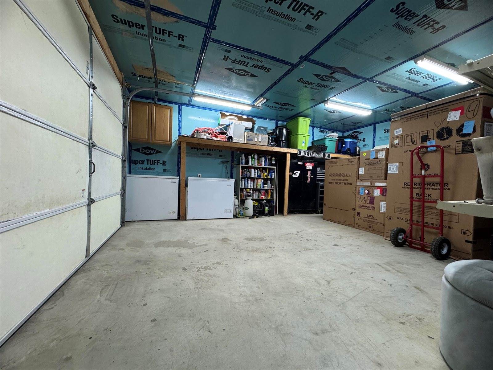 9 Main Street, Corinth, ME 04427