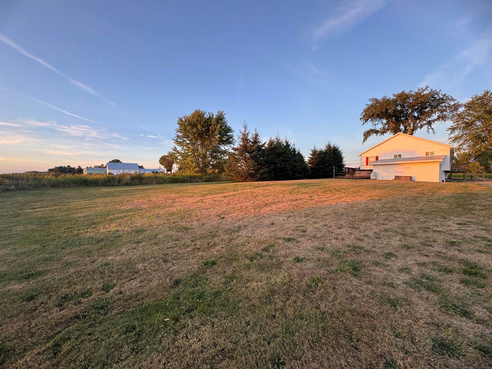 9 Main Street, Corinth, ME 04427