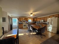 9 Main Street, Corinth, ME 04427