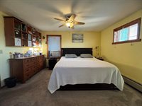 9 Main Street, Corinth, ME 04427