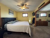 9 Main Street, Corinth, ME 04427