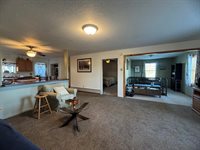 9 Main Street, Corinth, ME 04427