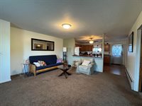 9 Main Street, Corinth, ME 04427