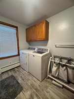 9 Main Street, Corinth, ME 04427