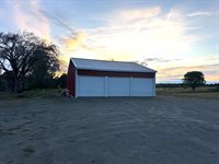 9 Main Street, Corinth, ME 04427