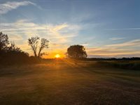 9 Main Street, Corinth, ME 04427