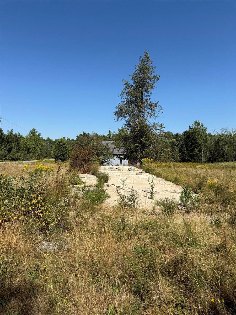 39 Burleigh Road, Stetson, ME 04488