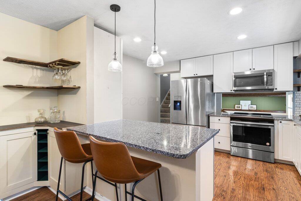 308 Lyncroft Court, Columbus, OH 43230