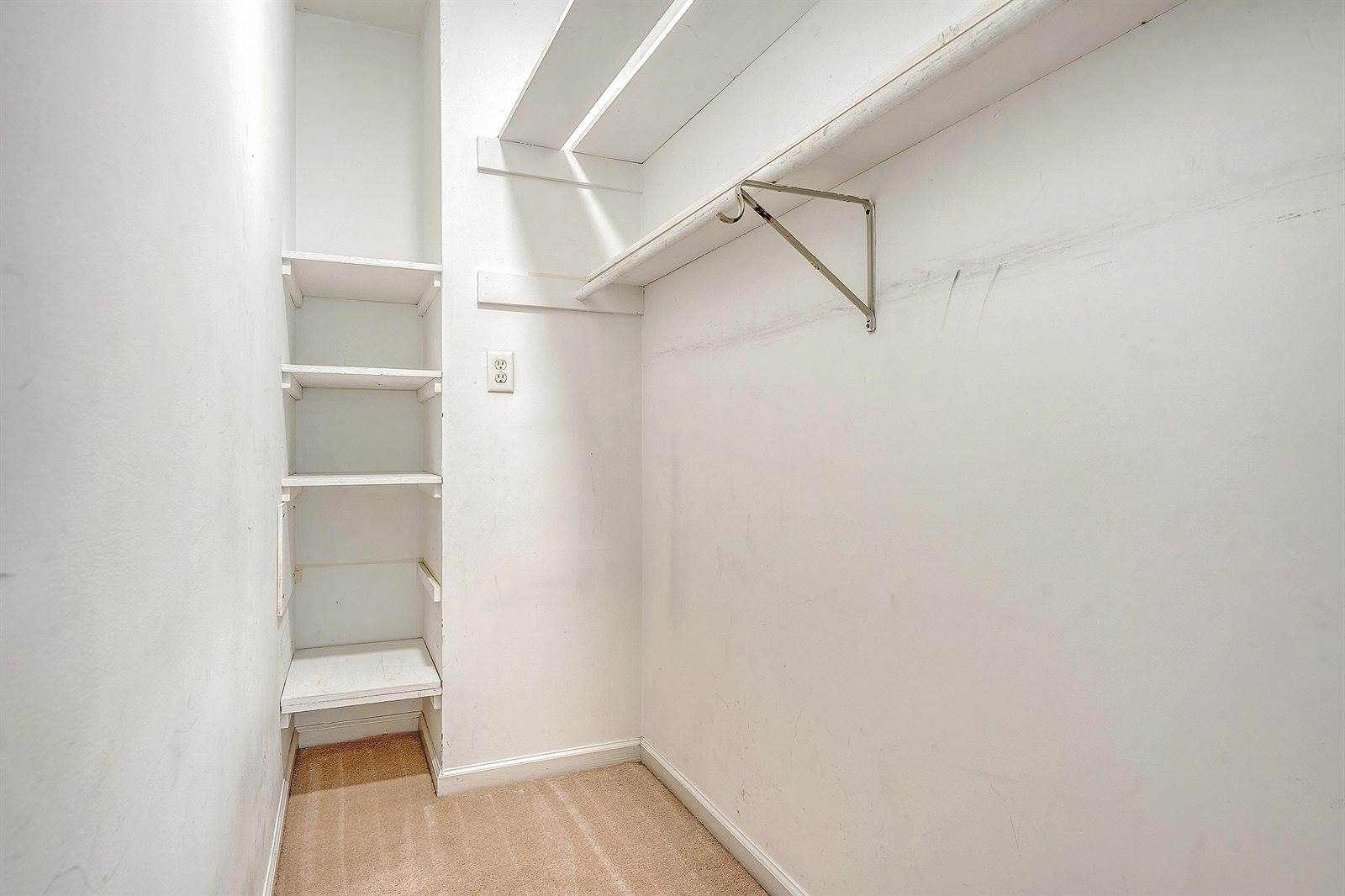 8212 Continental Court, North Charleston, SC 29420