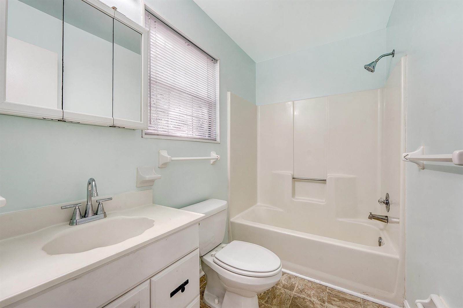 8212 Continental Court, North Charleston, SC 29420