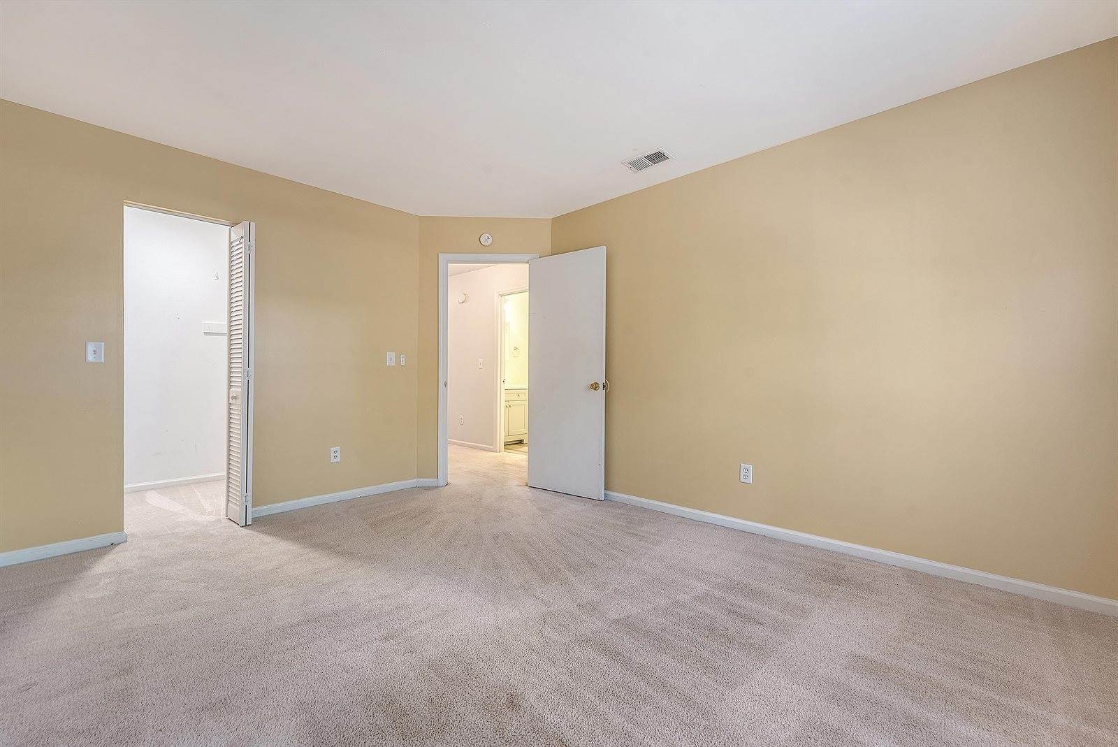 8212 Continental Court, North Charleston, SC 29420