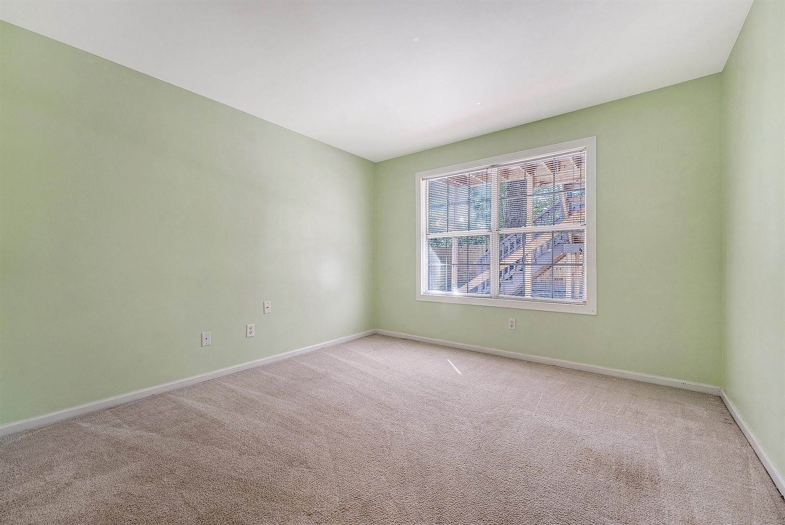 8212 Continental Court, North Charleston, SC 29420