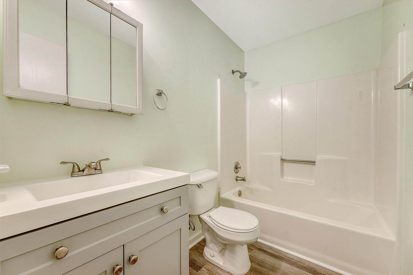 8212 Continental Court, North Charleston, SC 29420