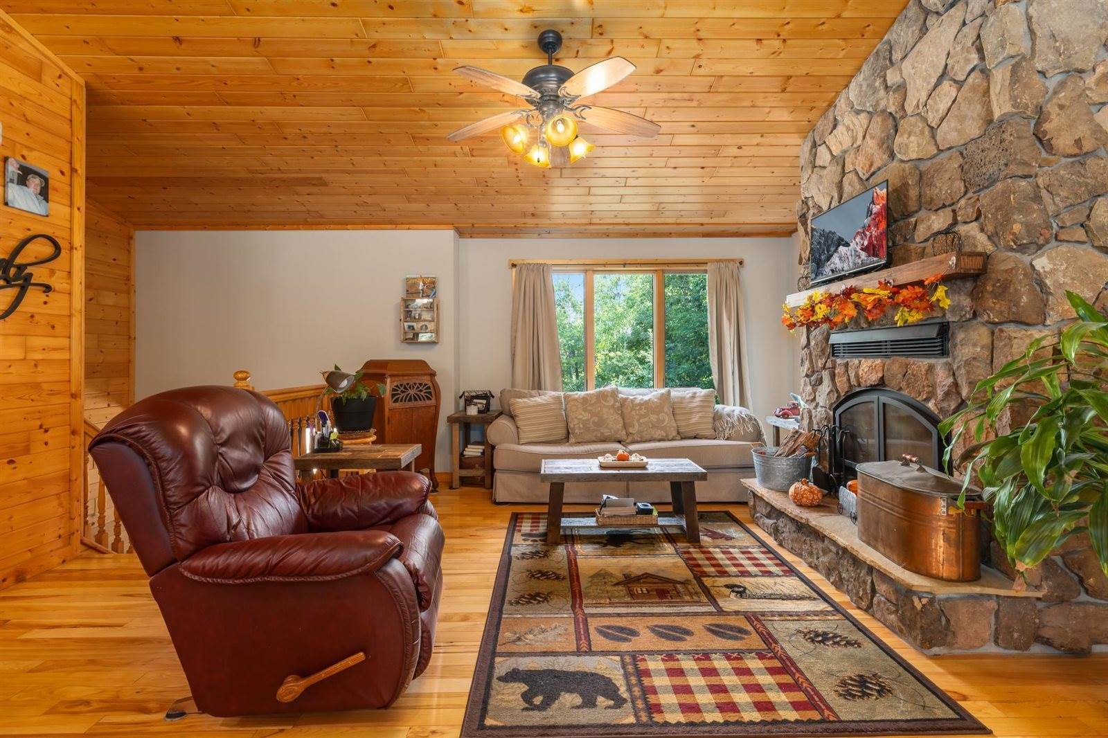 33921 Wild Wind Ranch Drive, Crosslake, MN 56442