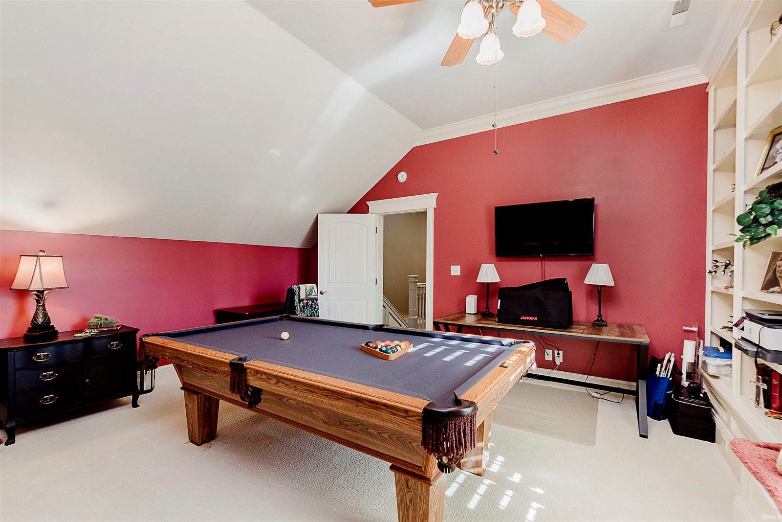 1808 N Sawmill Lane, Muncie, IN 47304