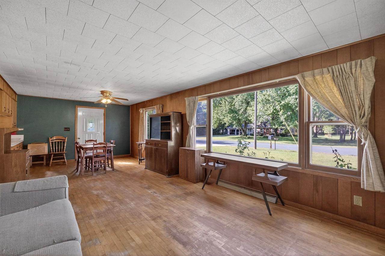 5640 Helke Road, Wisconsin Rapids, WI 54494