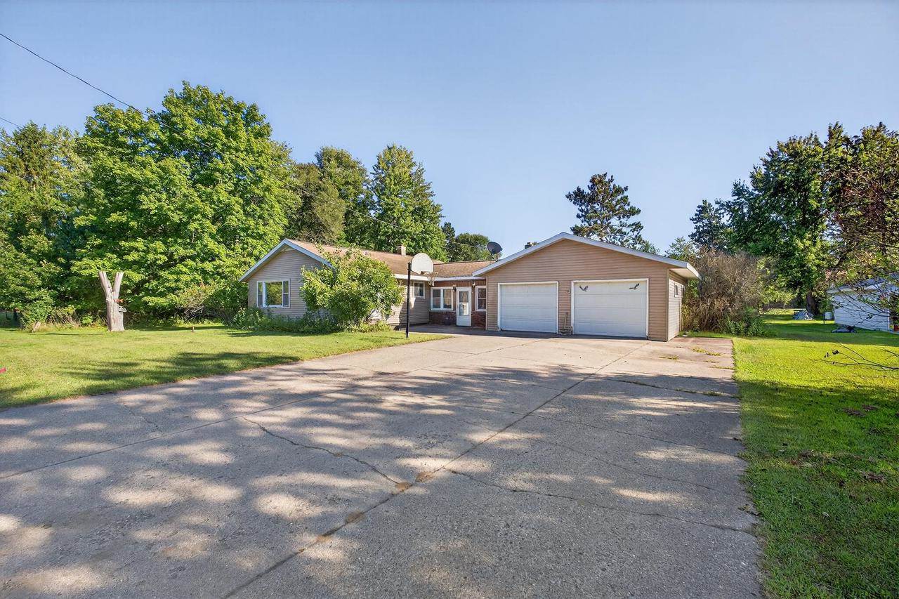 5640 Helke Road, Wisconsin Rapids, WI 54494