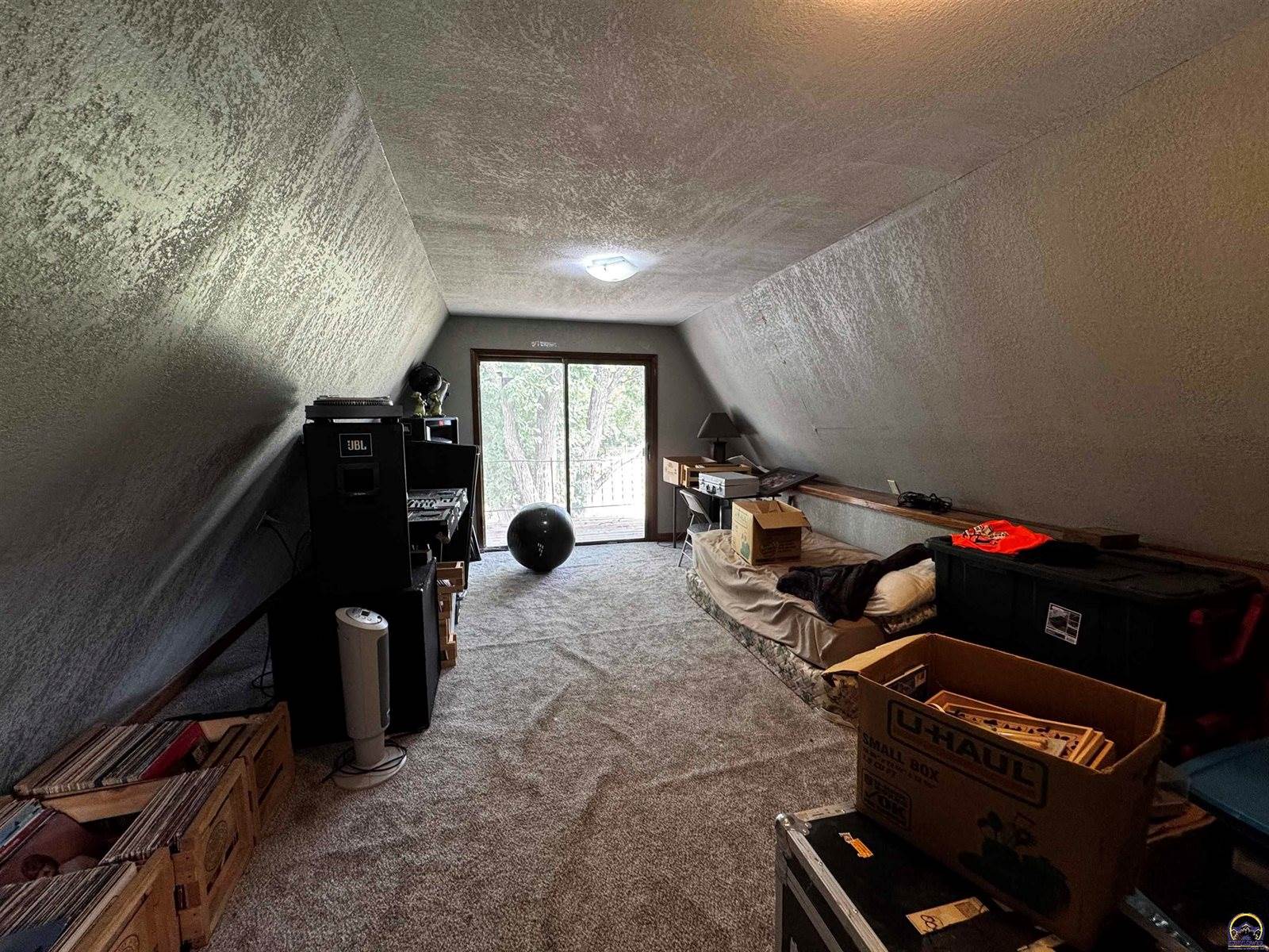 5720 SW 93rd St, Wakarusa, KS 66546