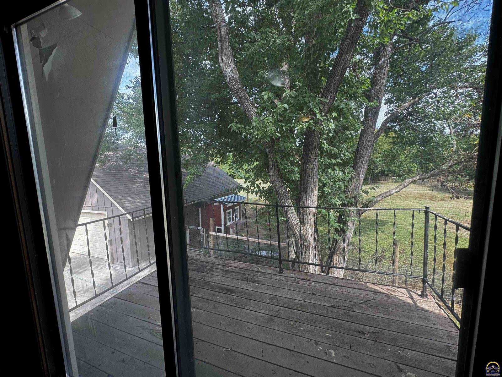 5720 SW 93rd St, Wakarusa, KS 66546