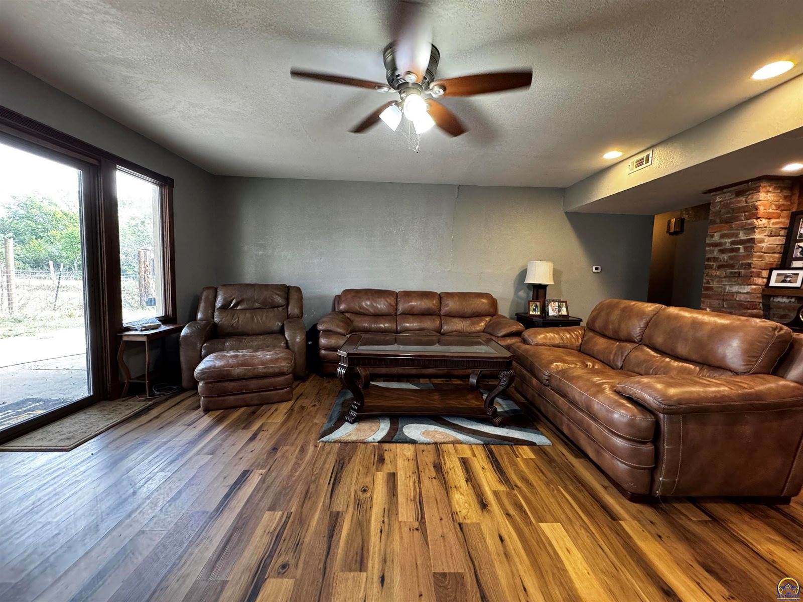 5720 SW 93rd St, Wakarusa, KS 66546