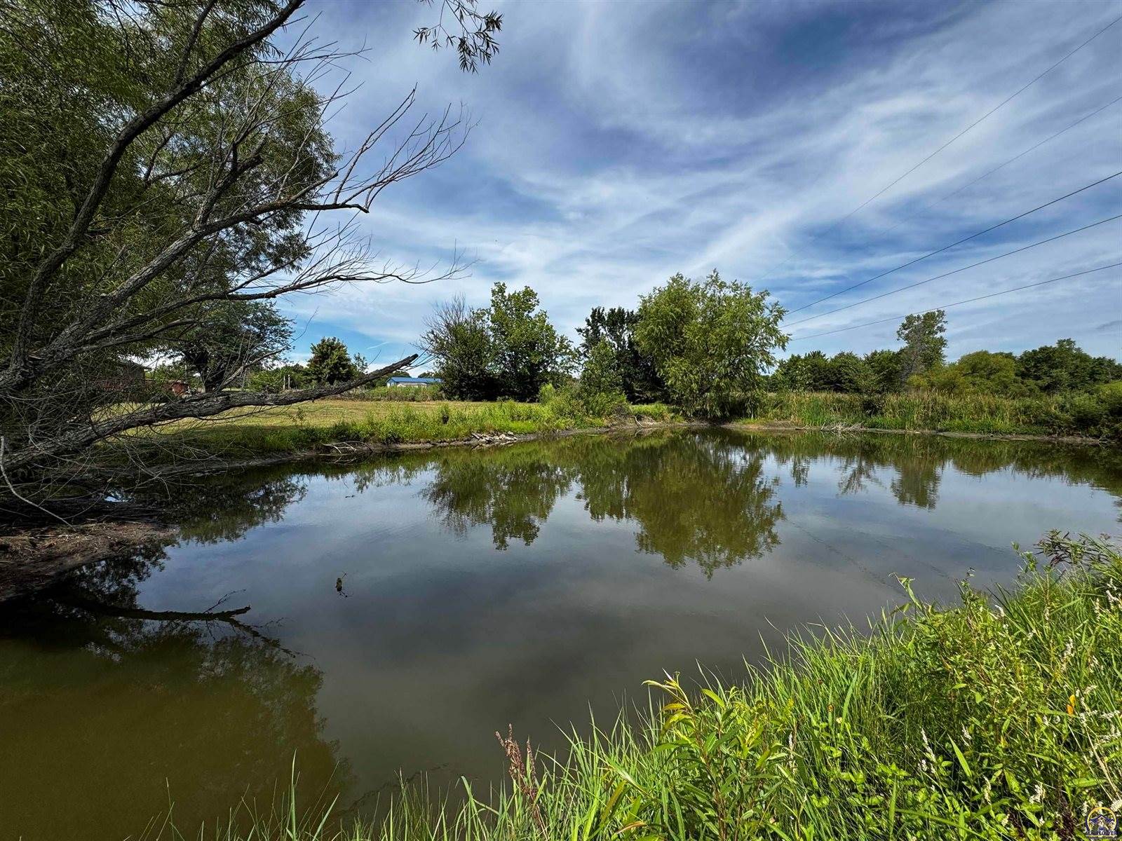 5720 SW 93rd St, Wakarusa, KS 66546