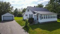 17 Main Street, Bradley, ME 04411