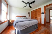 17 Main Street, Bradley, ME 04411