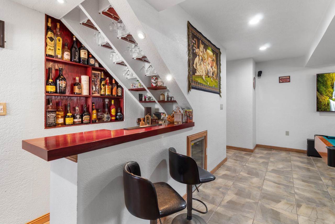 5330 Valley Edge Drive, Madison, WI 53704