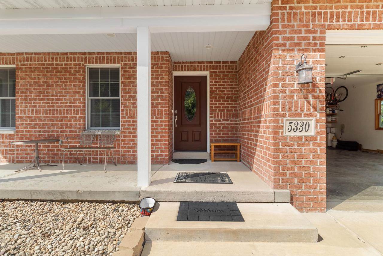 5330 Valley Edge Drive, Madison, WI 53704