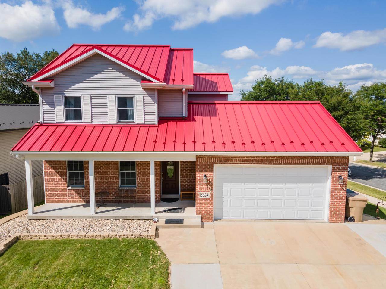 5330 Valley Edge Drive, Madison, WI 53704