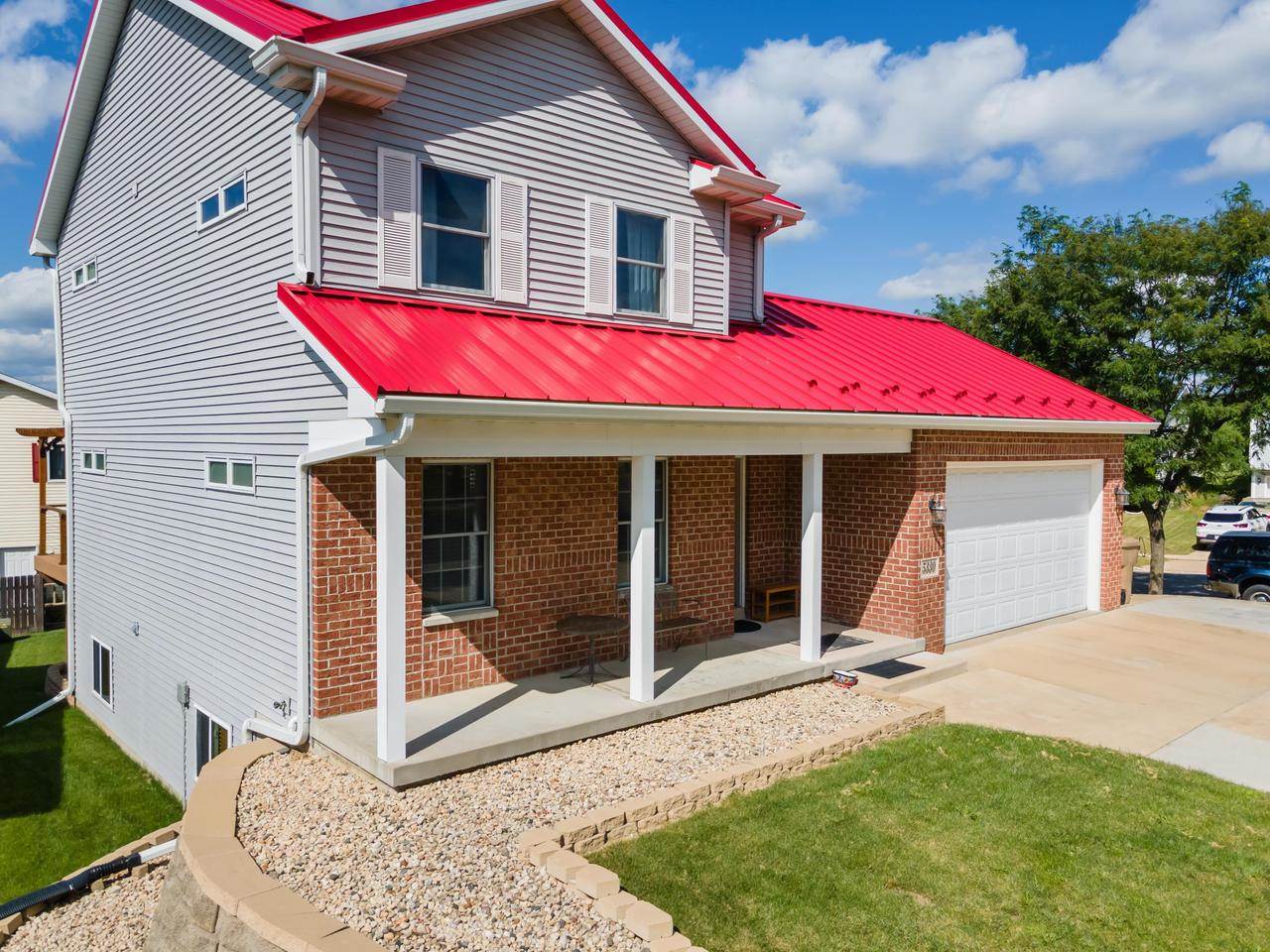 5330 Valley Edge Drive, Madison, WI 53704