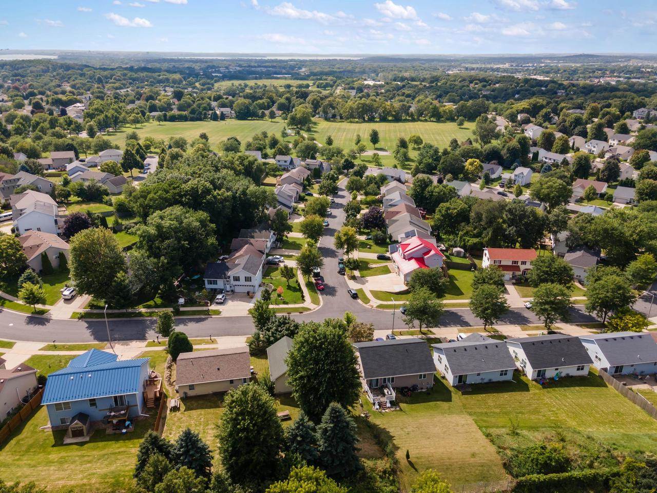 5330 Valley Edge Drive, Madison, WI 53704