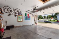 5330 Valley Edge Drive, Madison, WI 53704