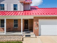 5330 Valley Edge Drive, Madison, WI 53704