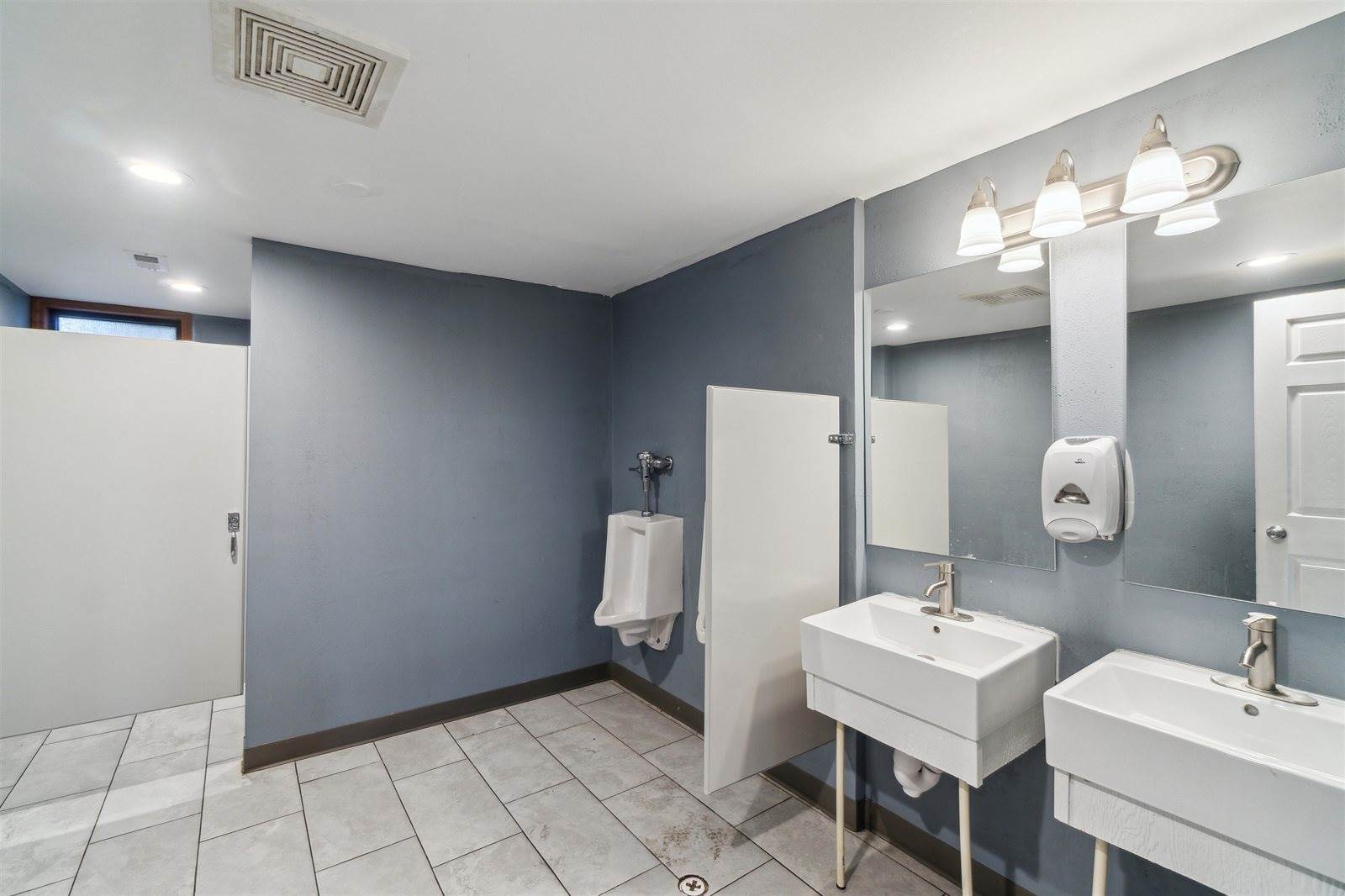 107 Baker, Waunakee, WI 53597