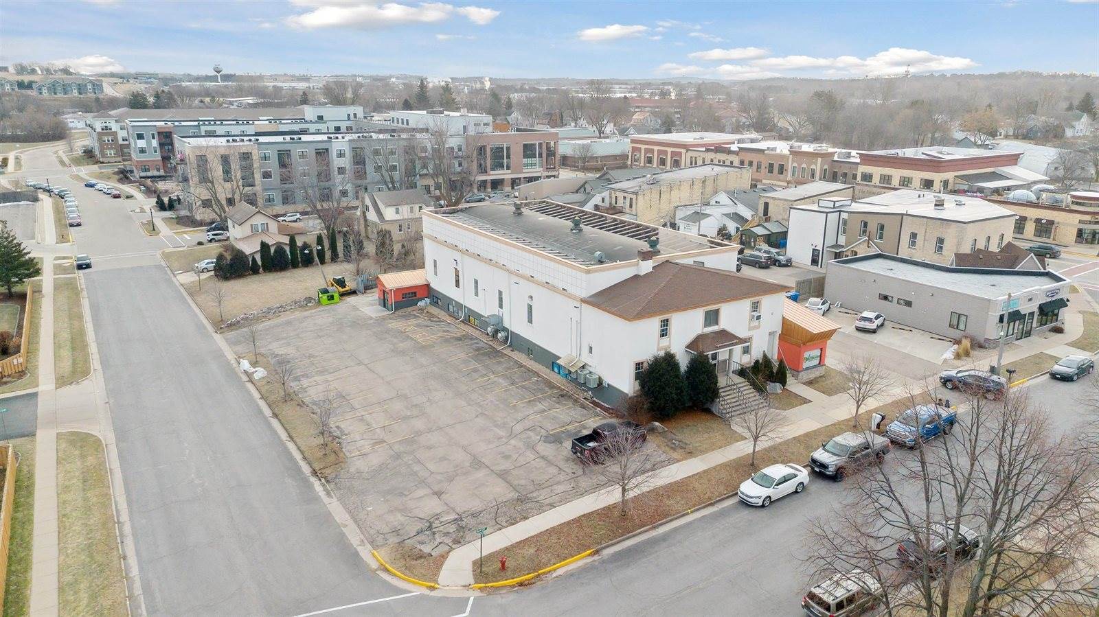 107 Baker, Waunakee, WI 53597