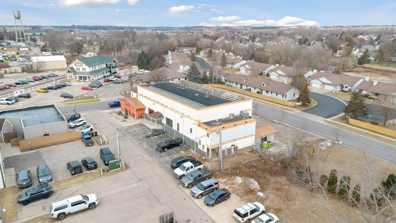 107 Baker, Waunakee, WI 53597