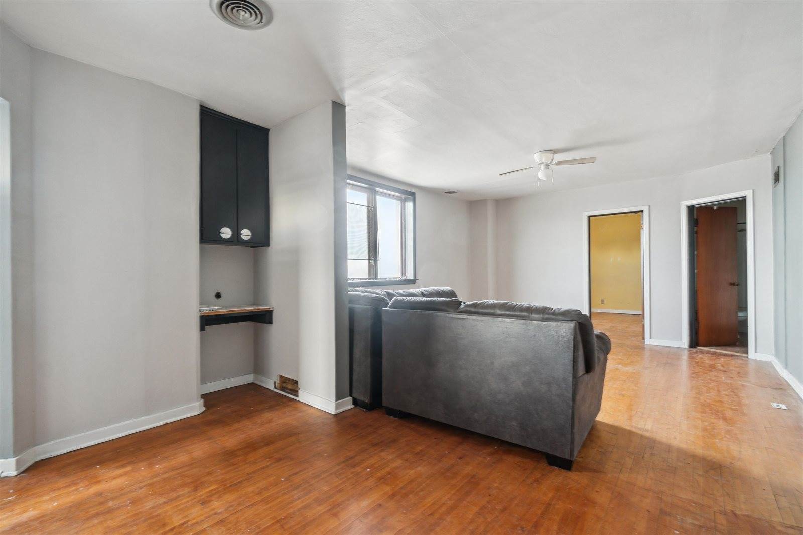 107 Baker, Waunakee, WI 53597