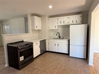 1748 Ridge Drive, Freeport, IL 61032