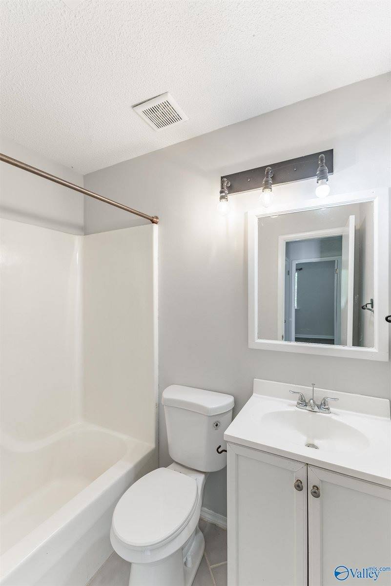 3003 Cornville Road, Decatur, AL 35603