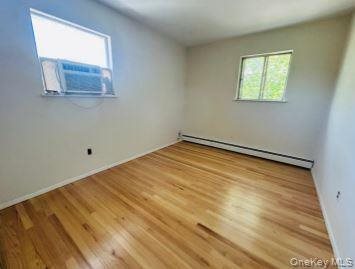 41 cambridge Avenue, North Hempstead, NY 11050