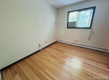 41 cambridge Avenue, North Hempstead, NY 11050