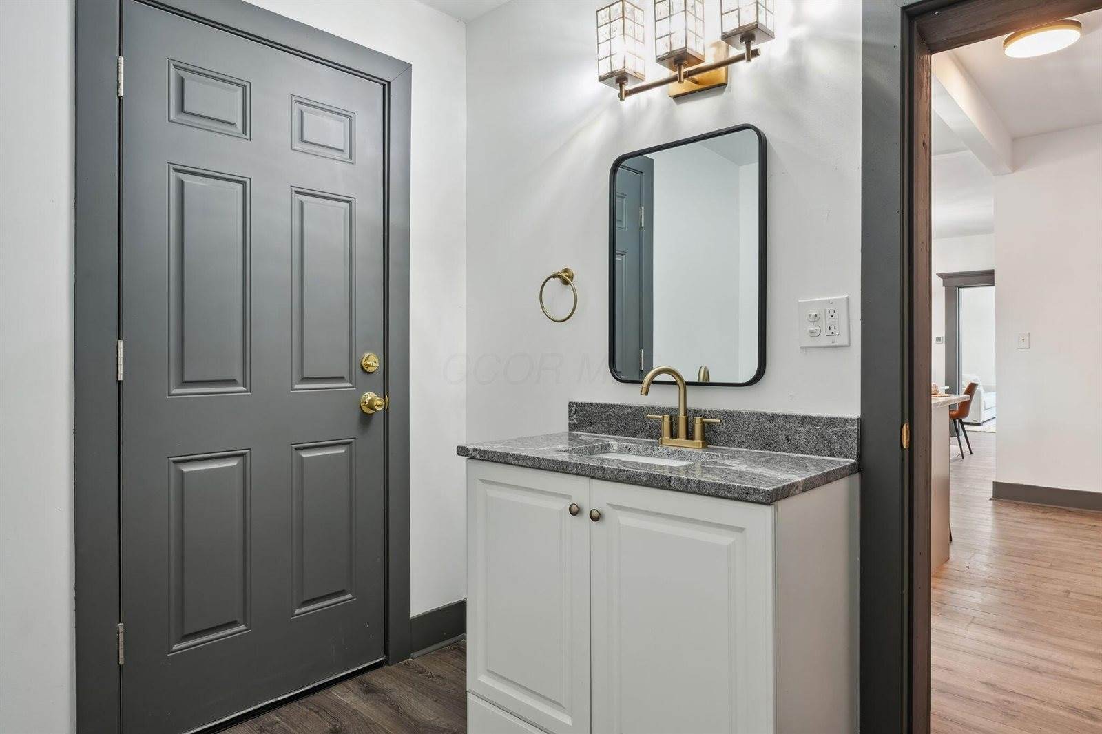 1571 Franklin Avenue, Columbus, OH 43205