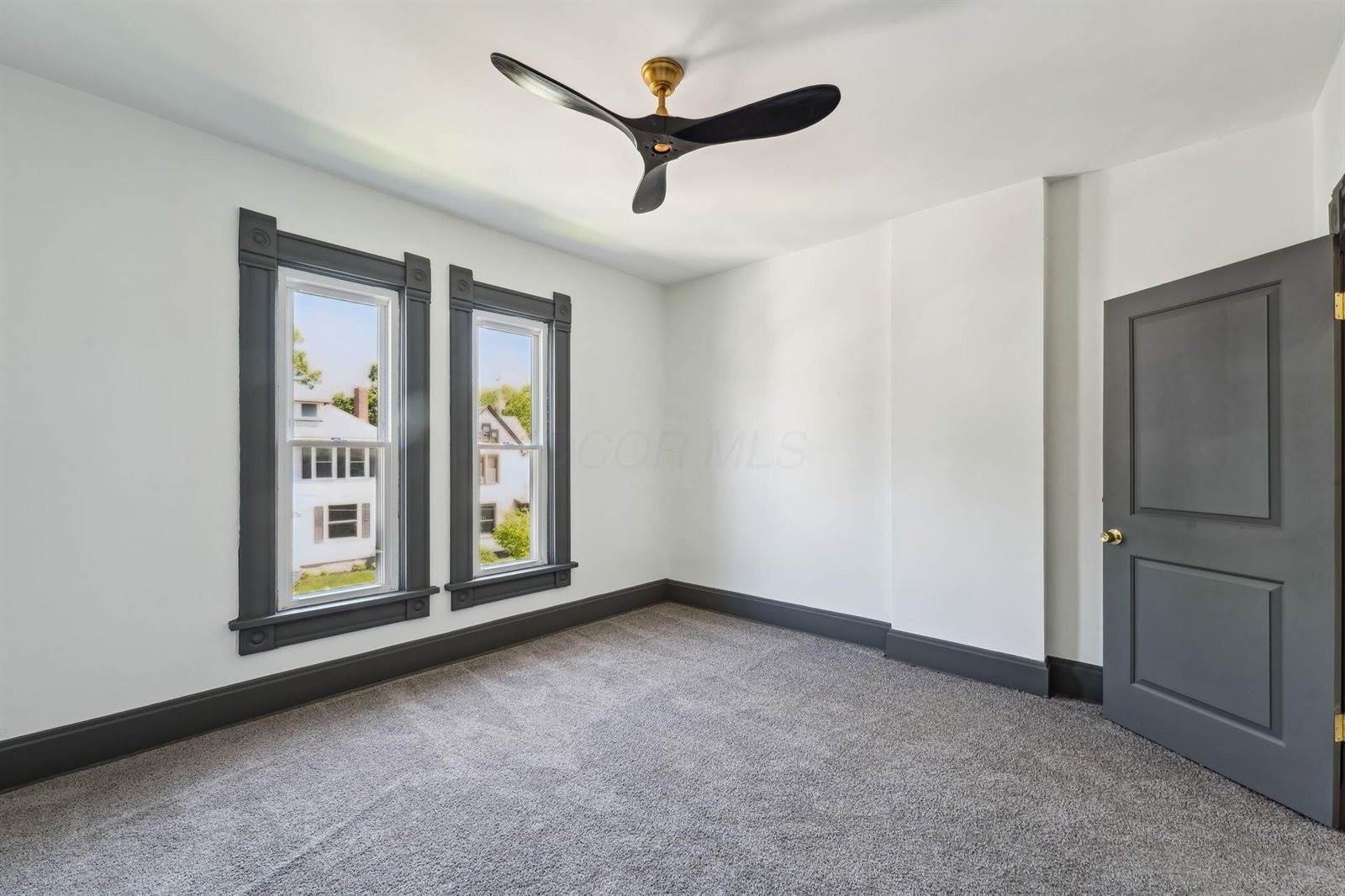 1571 Franklin Avenue, Columbus, OH 43205